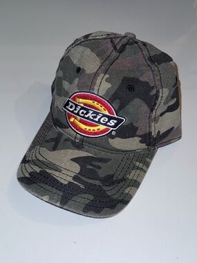 Dickies camouflage hat